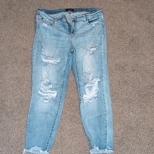 Distressed Light Judy Blue Jeans Sz 15